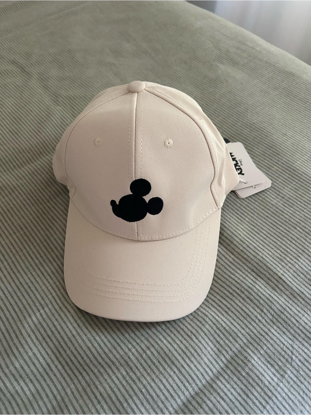 Disney white Cap with Black Mickey silhouette